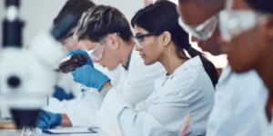Forensic Pathologist Salary 2025 What You Can Earn Globally